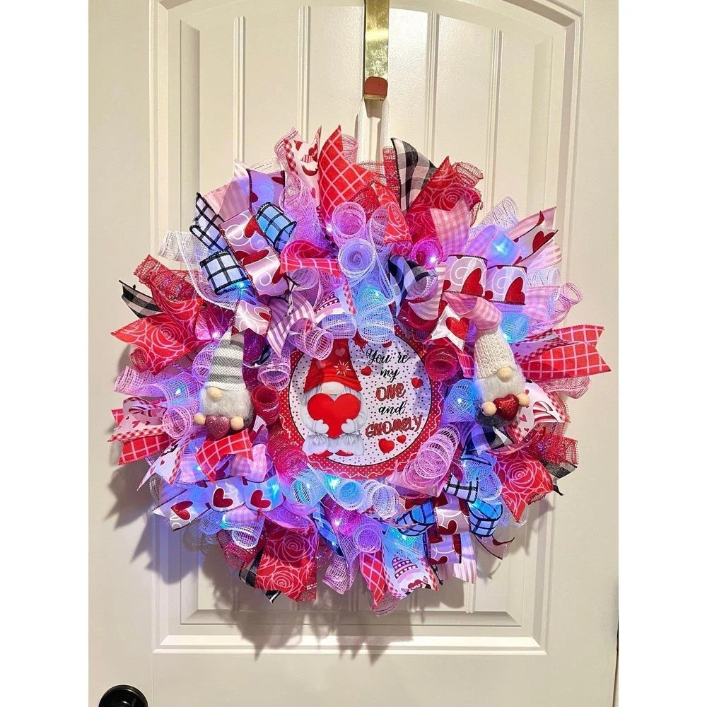 Handmade Valentine’s Gnome Hearts Ribbon Prelit Wreath 22 ins LED W13
